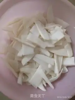 Make Sour chili step 1