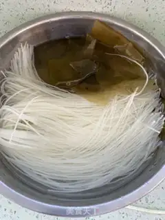 Make Spicy rice line step 0