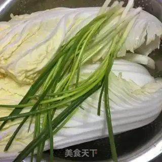 Make Five fragrance mushrooms and cabbage step 0