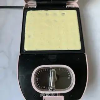Make The yeast waffles step 2
