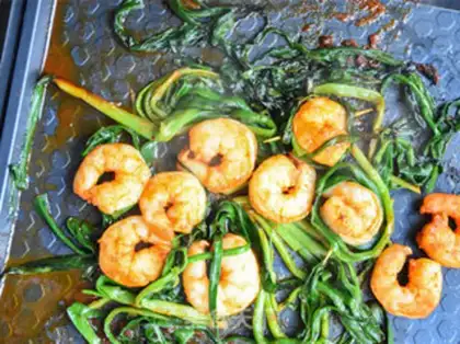 Make New Orleans shrimp sprouts step 4