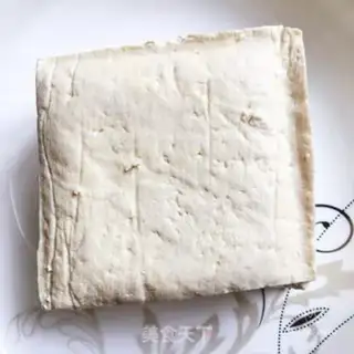 Make Spicy sauce and tofu step 0