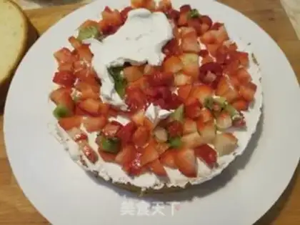 Make Fruit birthday cake step 5