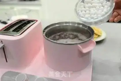 Make Red bean little circle step 3