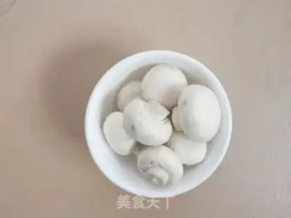 Make Pelican mouth mushrooms step 0