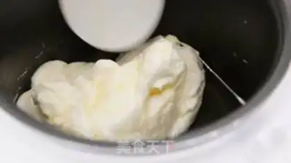 Make The souffle of the rice table step 1