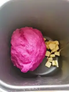 Make Flamingo creamed flute bread step 10