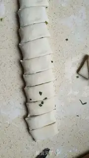 Make Home rolls step 7