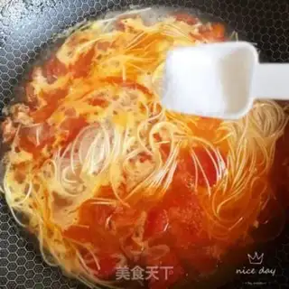 Make Tomato chicken noodles step 5