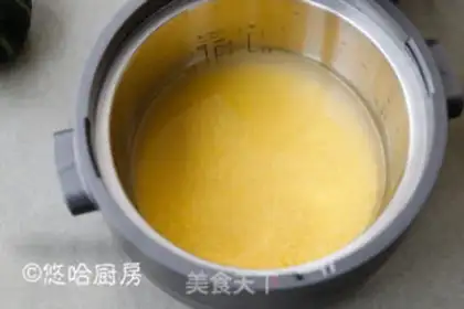 Make Rice eggcakes step 1