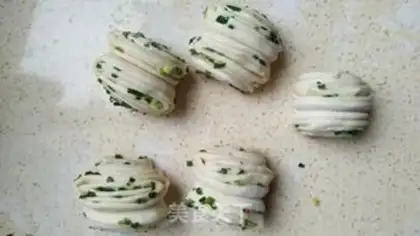 Make Home rolls step 11