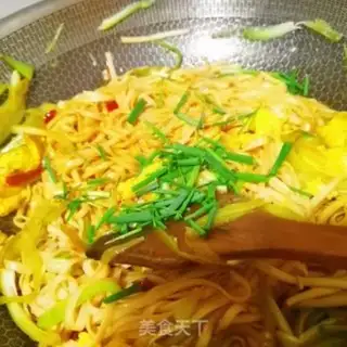 Make Egg noodles step 11