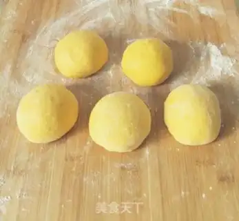 Make Egg pumpkin bread step 4