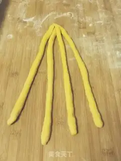 Make Egg pumpkin bread step 7