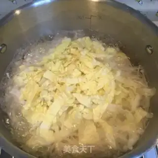 Make Jell-O tofu mushroom vegetable soup step 5