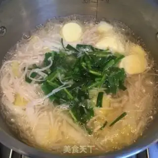 Make Jell-O tofu mushroom vegetable soup step 7
