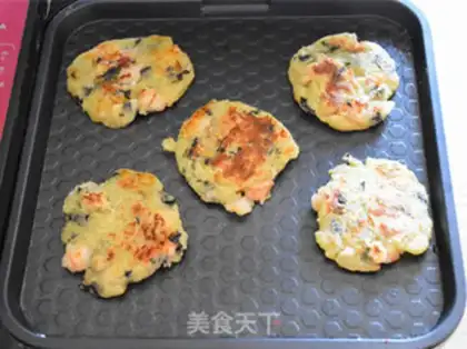 Make Seam shrimp potatoes step 12