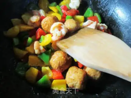 Make Pepper goldfish egg shrimp step 8
