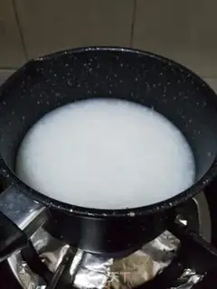 Make Fish porridge step 1
