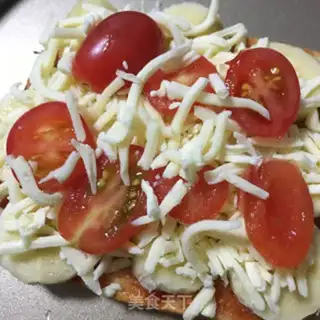 Make Banana toast pizza step 5