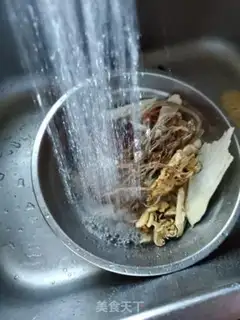 Make The fungus soup step 1