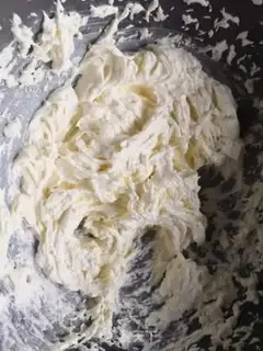 Make Roman shield step 5