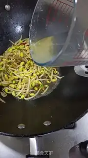 Make Soybean sprouts step 6