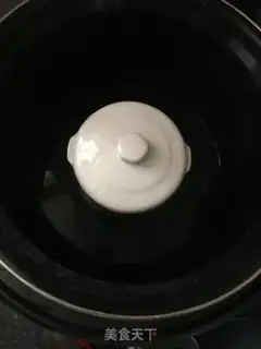 Make Chicken soup with fish glue step 4