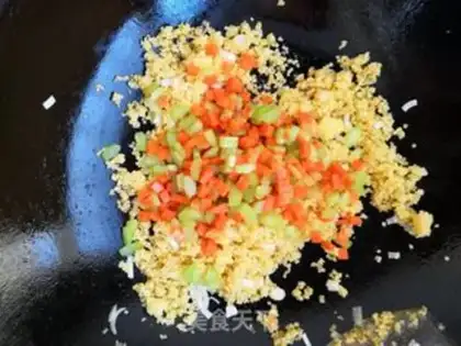 Make Shrimp rice fried rice step 8