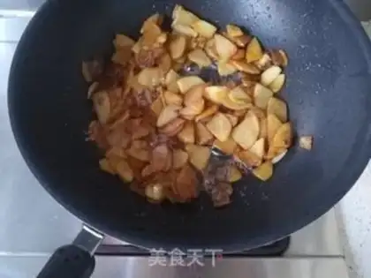 Make Five bouquets with potatoes step 5