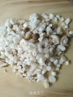 Make Tomato mushroom noodles step 2