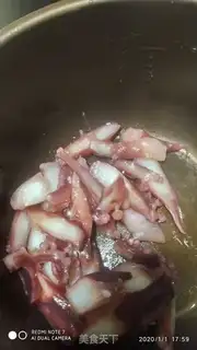 Make The octopus must fire cucumber step 1