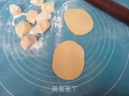 Make Shrimp beads step 8