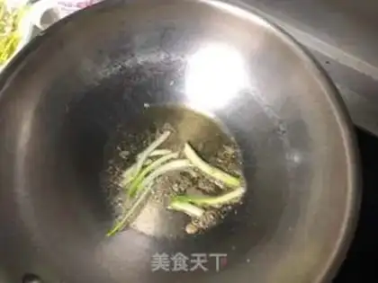 Make Little sausage burner step 1
