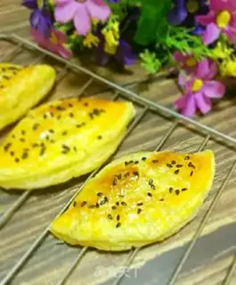 Make Eggskin banana pie step 6