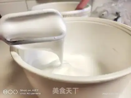Make The yogurt flower step 3