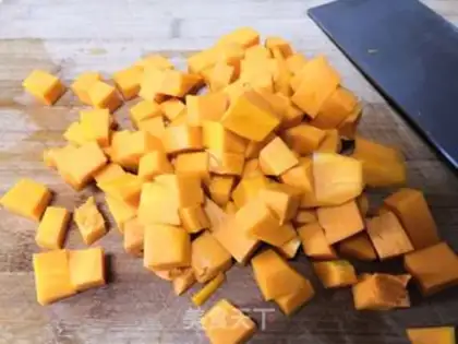 Make Pumpkin step 5