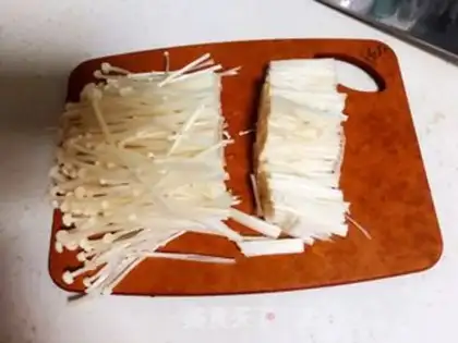 Make Blackfish rolls step 1