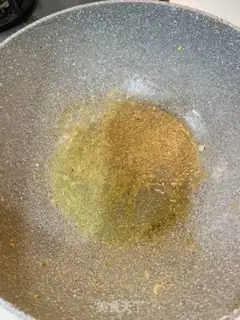 Make Celery-mixed meat step 1