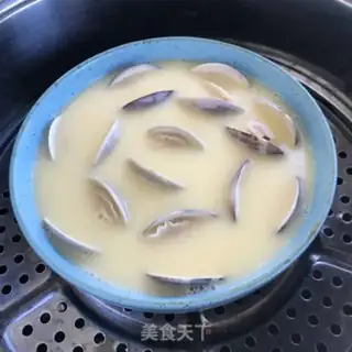 Make Slurping eggs step 3