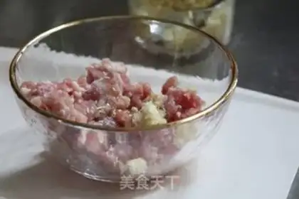 Make Tomato meatball tofu soup step 0