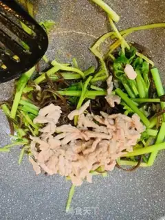 Make Celery-mixed meat step 5