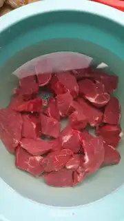 Make Cheese and beef step 0