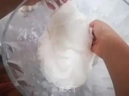 Make Horseshoe shrimp dumplings step 0