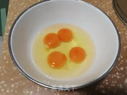 Make Egg and beer step 0