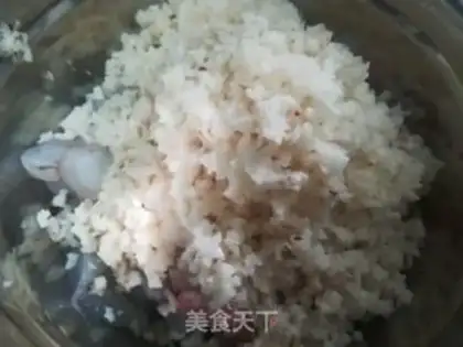 Make Horseshoe shrimp dumplings step 5