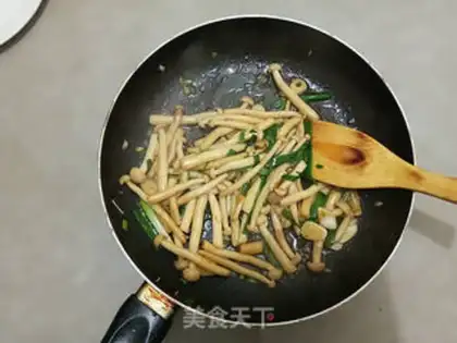 Make Onions of platinum mushrooms step 7