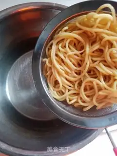 Make Onion noodles step 8