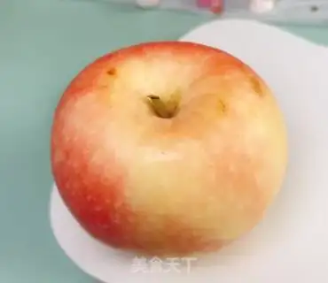 Make Apple oatmeal step 0