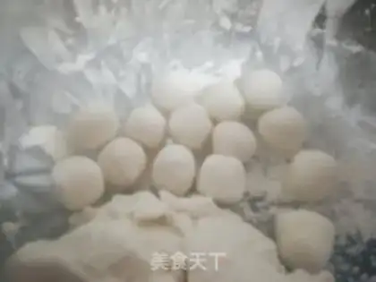 Make Horseshoe shrimp dumplings step 9